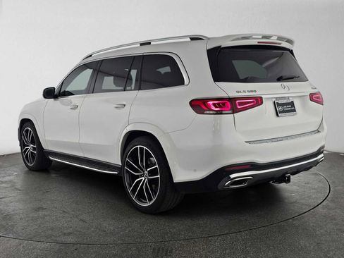 Used 2023 Mercedes-Benz GLS 580 4MATIC image 6