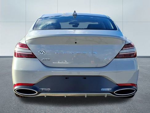 Used 2025 Genesis G70 2.5T image 26