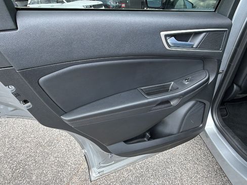 Used 2024 Ford Edge SEL AWD/4WD image 22