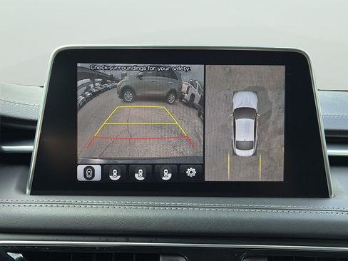 Used 2020 Genesis G70 2.0T w/ Prestige Package RWD image 20