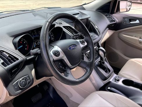 Used 2014 Ford Escape SE w/ Equipment Group 201A FWD image 18