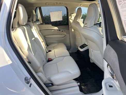 Certified 2025 Volvo XC90 B6 Plus w/ Protection Package Premier image 25