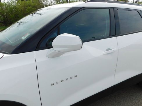 Used 2024 Chevrolet Blazer LT w/ Convenience Package image 11