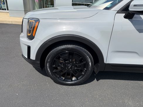 Used 2022 Kia Telluride SX w/ SX Prestige Package AWD/4WD image 10