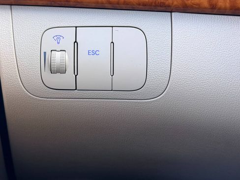 Used 2009 Hyundai Sonata Limited FWD image 34