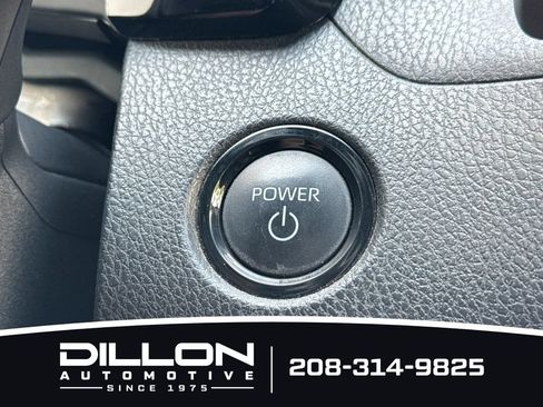 Used 2025 Toyota Camry SE FWD image 21
