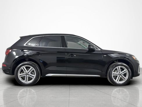 Used 2025 Audi Q5 e Premium Plus w/ Premium Plus Package AWD/4WD image 6