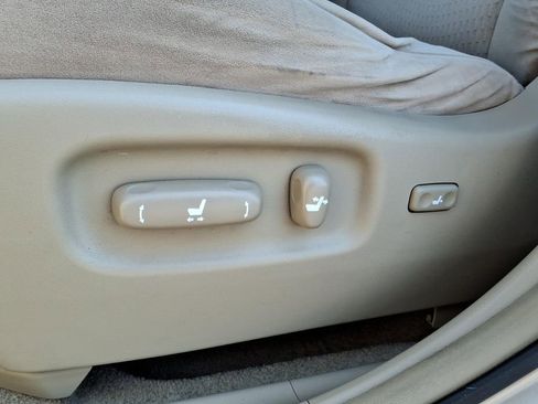 Used 2009 Toyota Highlander 2WD image 5