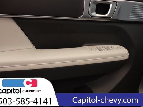 Used 2024 Hyundai Santa Fe SEL AWD/4WD image 11