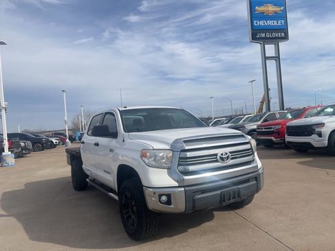 Used 2016 Toyota Tundra SR5 image 5