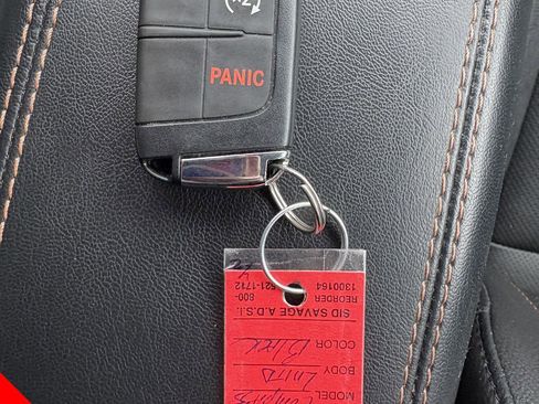 Used 2022 Jeep Compass Limited image 28