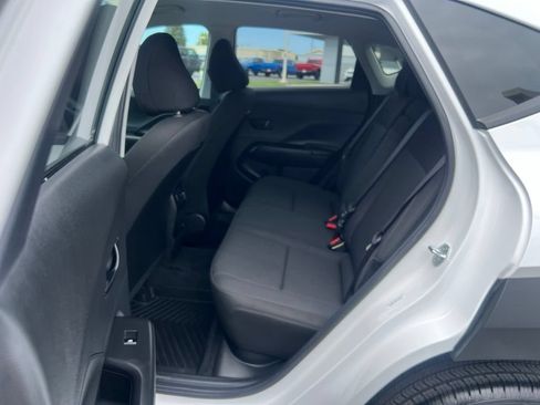Used 2025 Hyundai Kona SEL AWD/4WD image 29