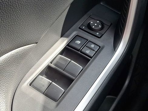 Used 2025 Toyota RAV4 XLE image 25