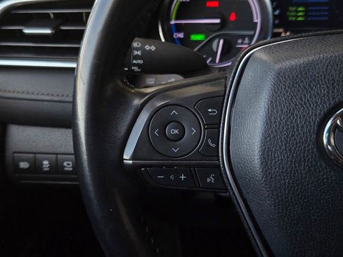 Used 2018 Toyota Camry XLE w/ Audio Package image 21