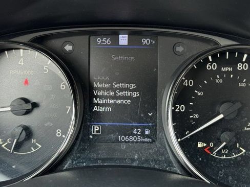 Used 2021 Nissan Rogue Sport SL w/ Premium Package FWD image 15