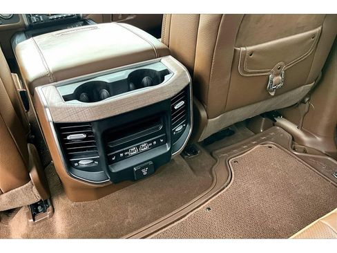 Used 2022 RAM 1500 Limited AWD/4WD image 33