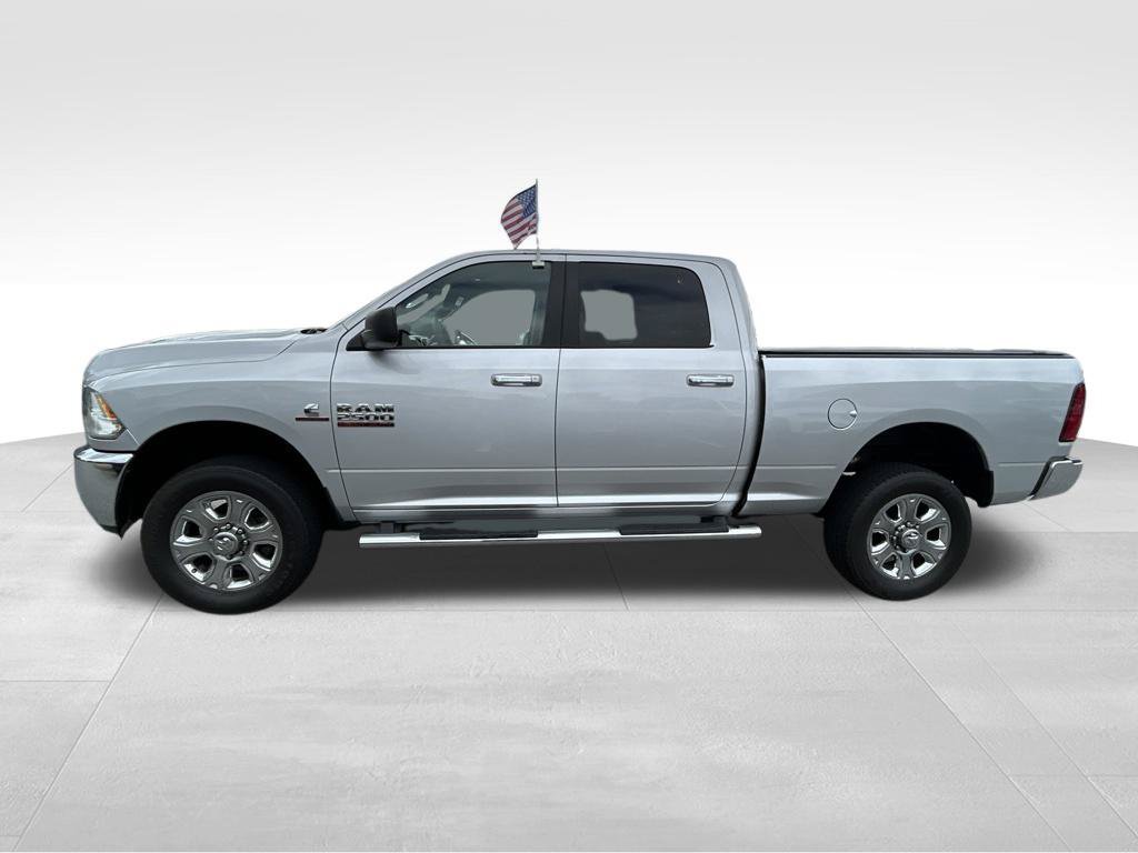 Used 2018 RAM 2500 SLT AWD/4WD image 2