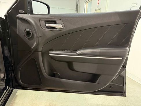 Used 2019 Dodge Charger GT image 22