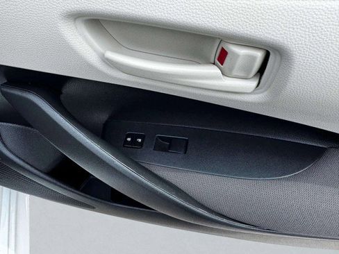 Used 2023 Toyota Corolla LE FWD image 53