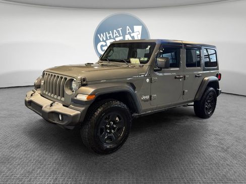 Used 2019 Jeep Wrangler Unlimited Sport AWD/4WD image 8