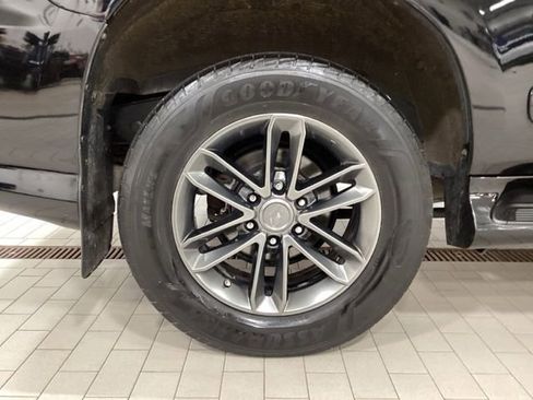 Used 2019 Lexus GX 460 Premium AWD/4WD image 23