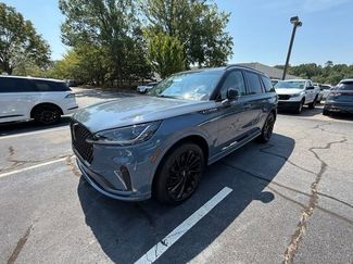 New 2025 Lincoln Aviator Reserve w/ Luxury Package video 2