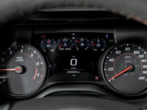 Used 2019 Chevrolet Camaro ZL1 image 28