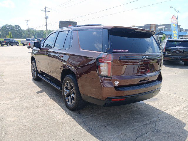 Used 2023 Chevrolet Tahoe Z71 w/ Luxury Package AWD/4WD image 4