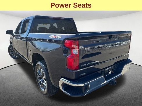 Used 2024 Chevrolet Silverado 1500 LT image 8