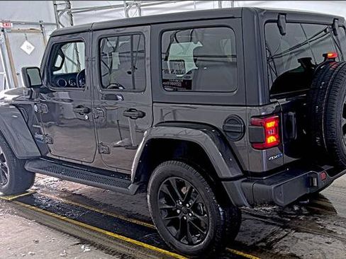 Used 2021 Jeep Wrangler Unlimited Sahara w/ Cold Weather Group image 6