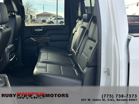 Used 2022 Chevrolet Silverado 3500 High Country w/ Technology Package image 20