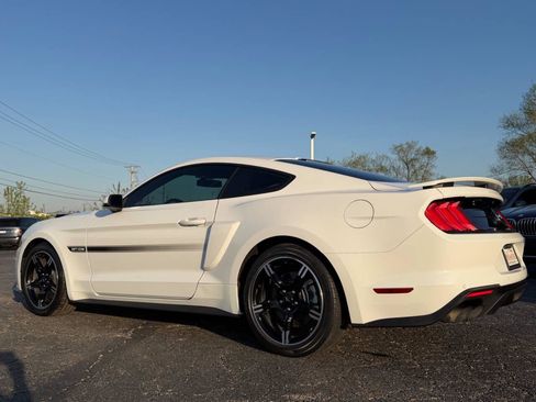 Used 2019 Ford Mustang GT Premium w/ Equipment Group 401A RWD image 9