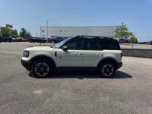 Used 2025 Ford Bronco Sport Outer Banks w/ Outer Banks Tech Package+ AWD/4WD image 8