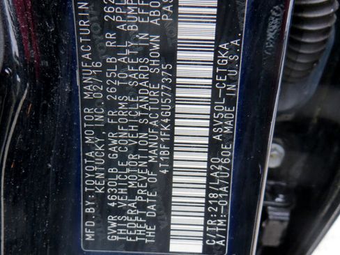 Used 2016 Toyota Camry XLE image 15