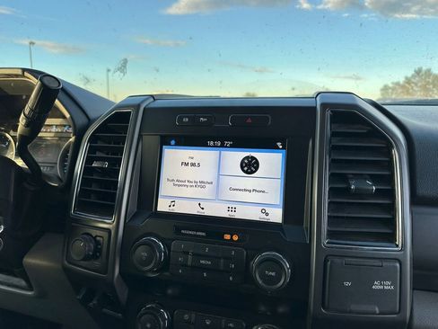 Used 2019 Ford F550 XLT image 18