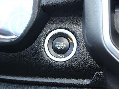 Used 2020 RAM 1500 Big Horn AWD/4WD image 36