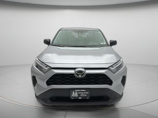 Used 2025 Toyota RAV4 LE AWD/4WD video 2