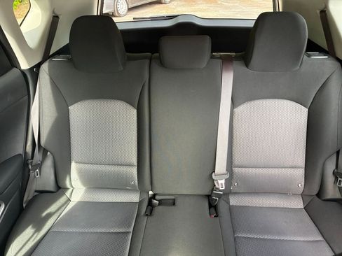 Used 2025 Kia Soul LX w/ LX Technology Package FWD image 38