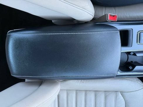 Used 2017 Ford Fusion SE w/ Fusion SE Technology Package AWD/4WD image 31