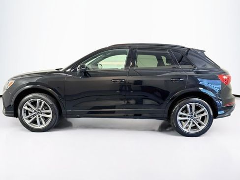 Used 2025 Audi Q3 2.0T Premium w/ Black Optic Sport Package AWD/4WD image 8