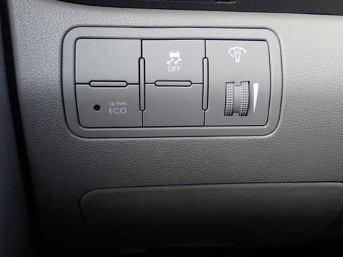 Used 2016 Hyundai Accent SE FWD image 18