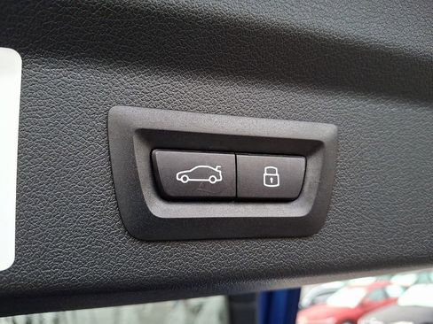 Used 2025 BMW X2 M35i w/ Premium Package image 28