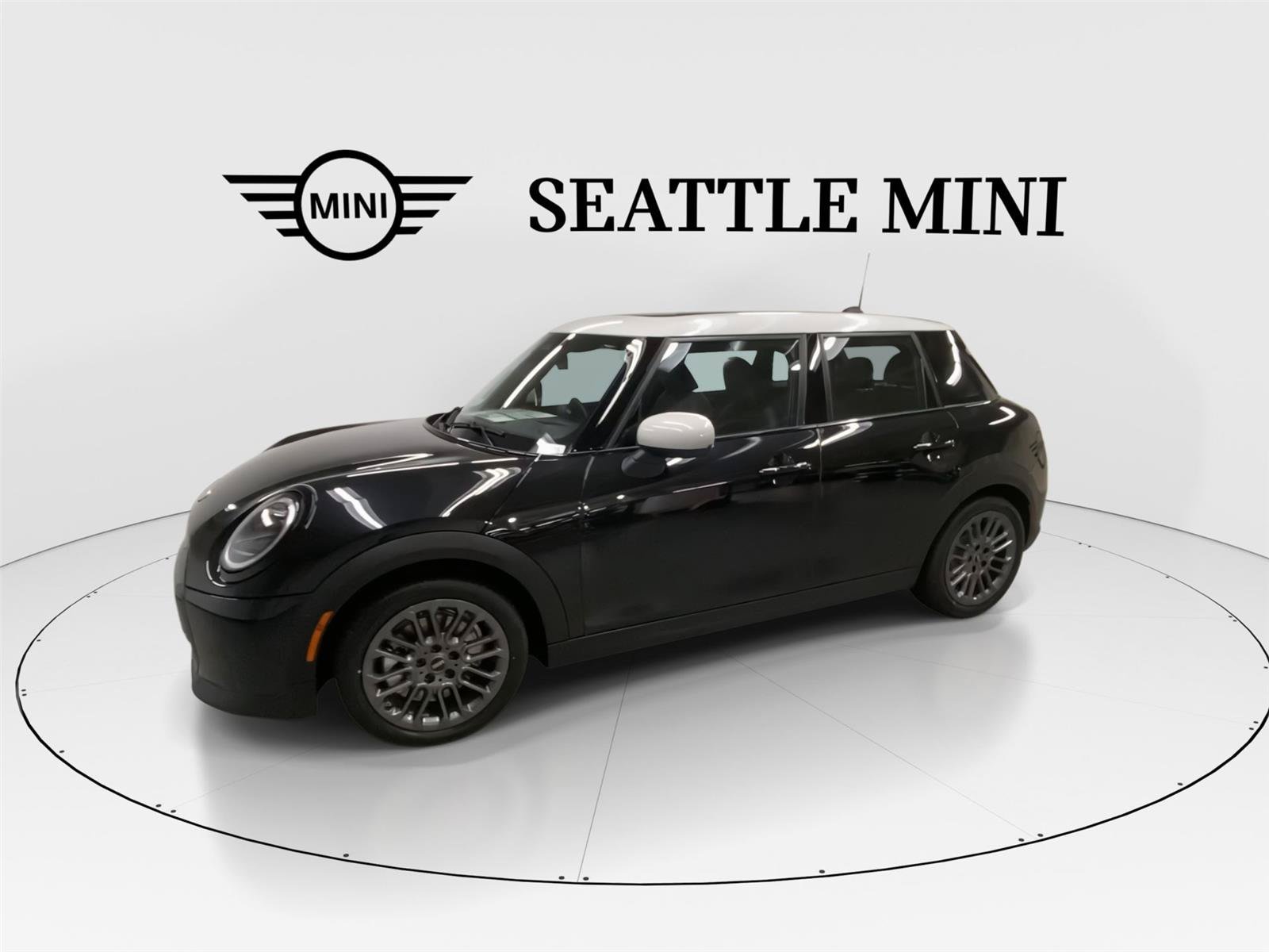 New 2026 MINI Cooper 4-Door Hardtop FWD image 5