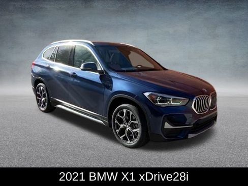 Used 2021 BMW X1 xDrive28i w/ Premium Package image 3