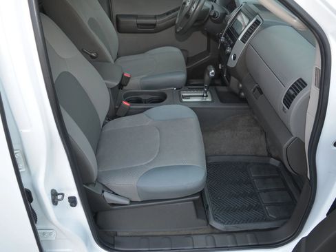 Used 2010 Nissan Xterra S image 16