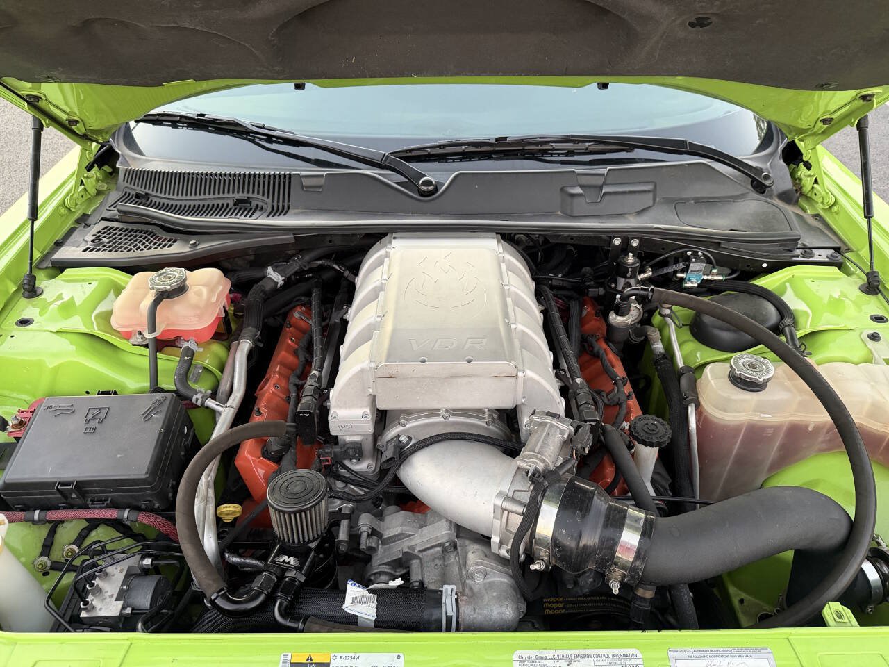 Used 2015 Dodge Challenger SRT Hellcat RWD image 3