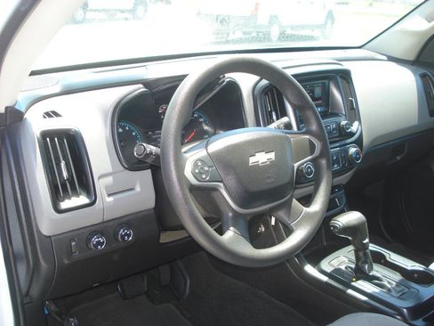 Used 2016 Chevrolet Colorado W/T w/ WT Convenience Package AWD/4WD image 26