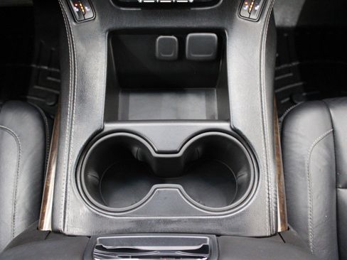 Used 2015 Chevrolet Tahoe LT image 37