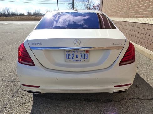 Used 2016 Mercedes-Benz S 550 4MATIC Sedan image 7