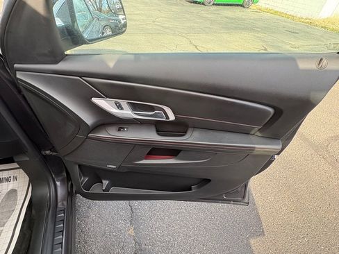 Used 2014 GMC Terrain SLT w/ Chrome Appearance Package image 17